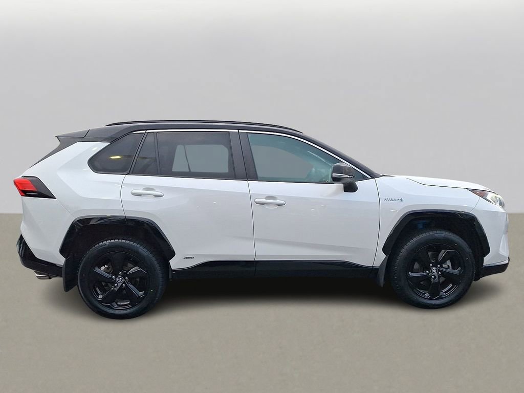 Used 2020 Toyota RAV4 XSE image 4
