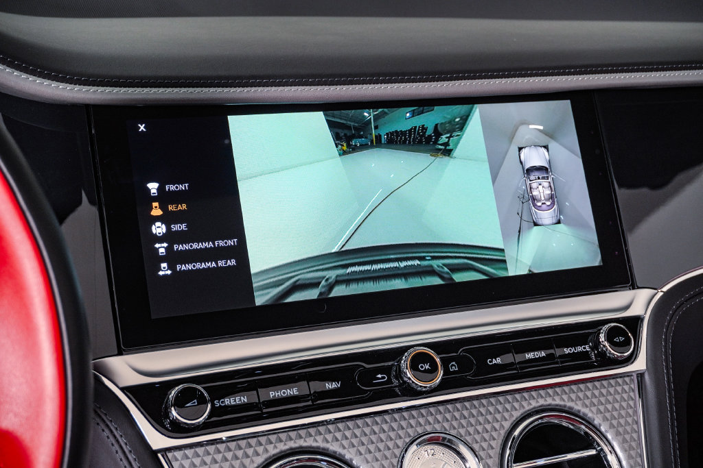 Used 2022 Bentley Continental GT AWD/4WD image 30