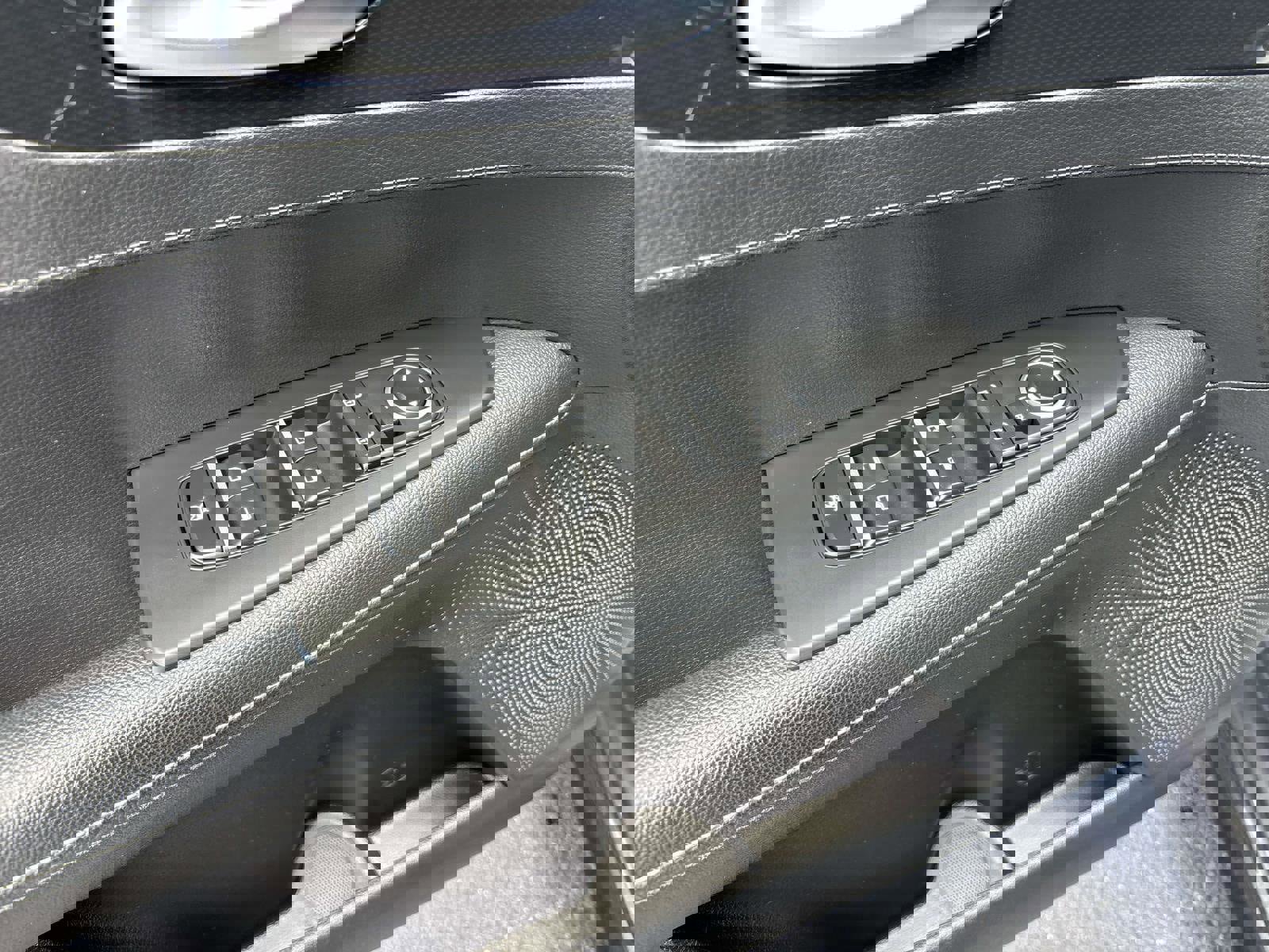 Used 2022 Kia Forte GT-Line image 16