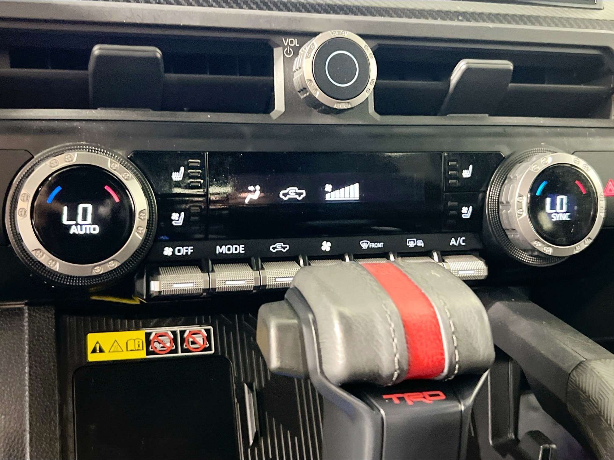 Used 2024 Toyota Tacoma TRD Pro AWD/4WD image 26
