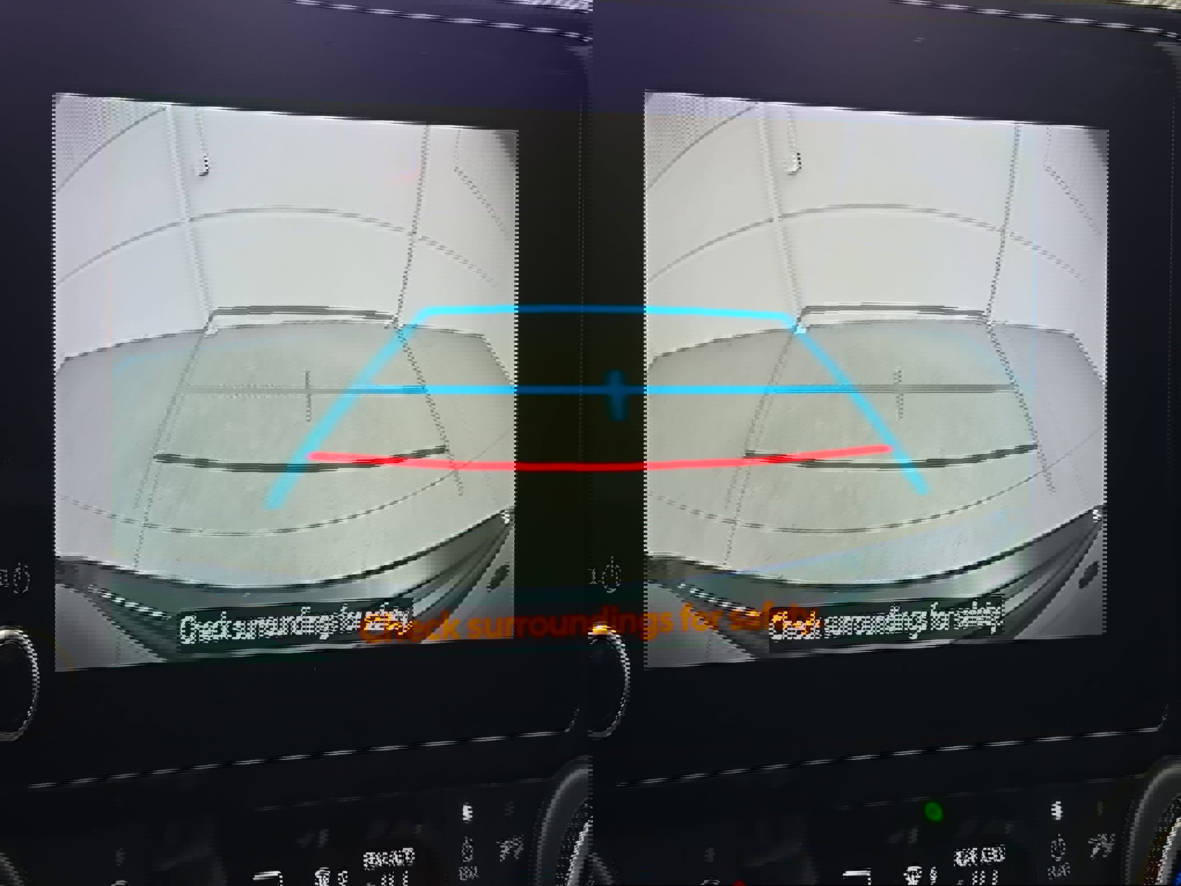 Used 2023 Toyota Highlander XSE image 23