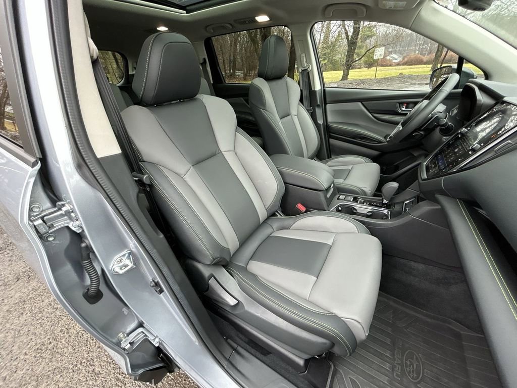 Certified 2025 Subaru Ascent Onyx Edition w/ Onyx Package image 26