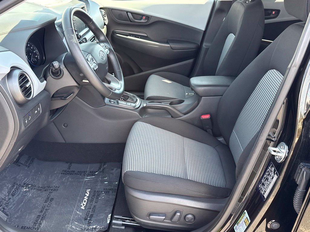 Used 2018 Hyundai Kona SEL w/ SEL Tech Package 02 FWD image 19