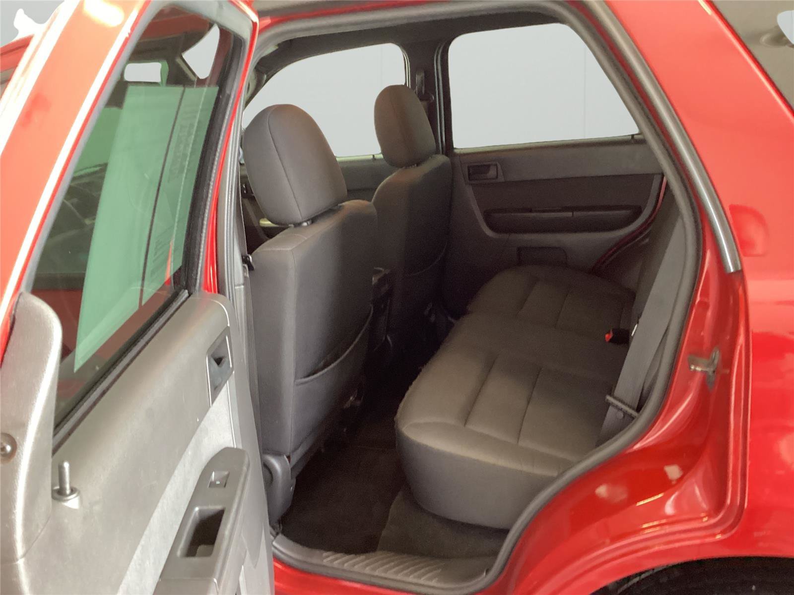 Used 2011 Ford Escape XLT FWD image 11