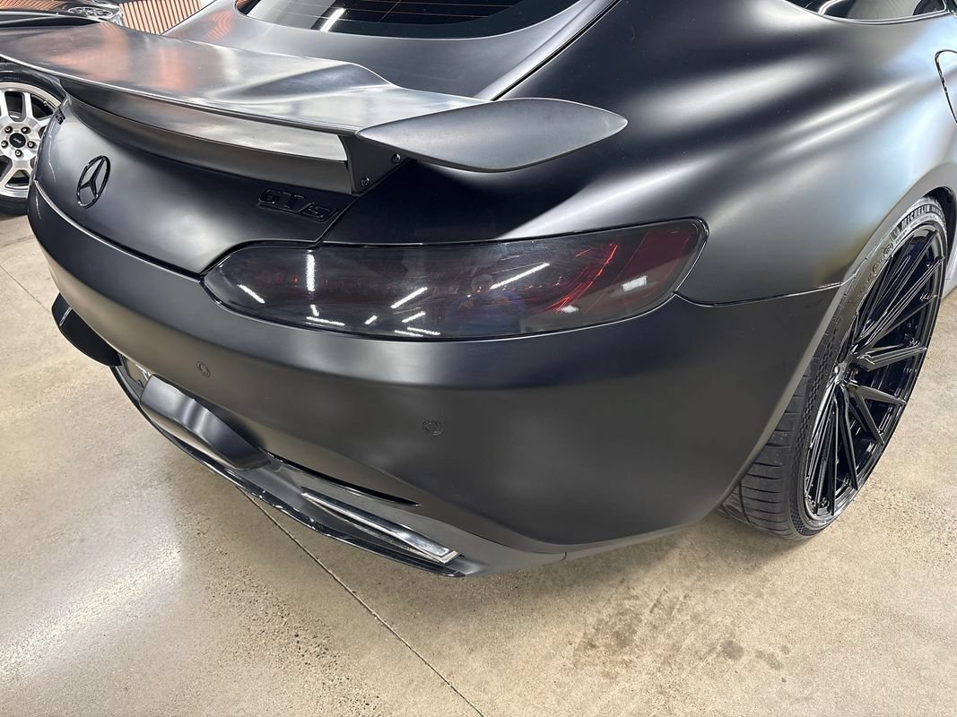 Used 2016 Mercedes-Benz AMG GT S w/ Exclusive Interior Package image 30