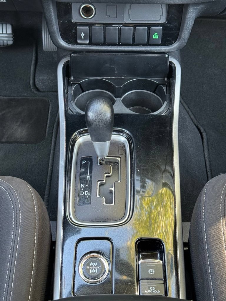 Used 2020 Mitsubishi Outlander ES AWD/4WD image 26