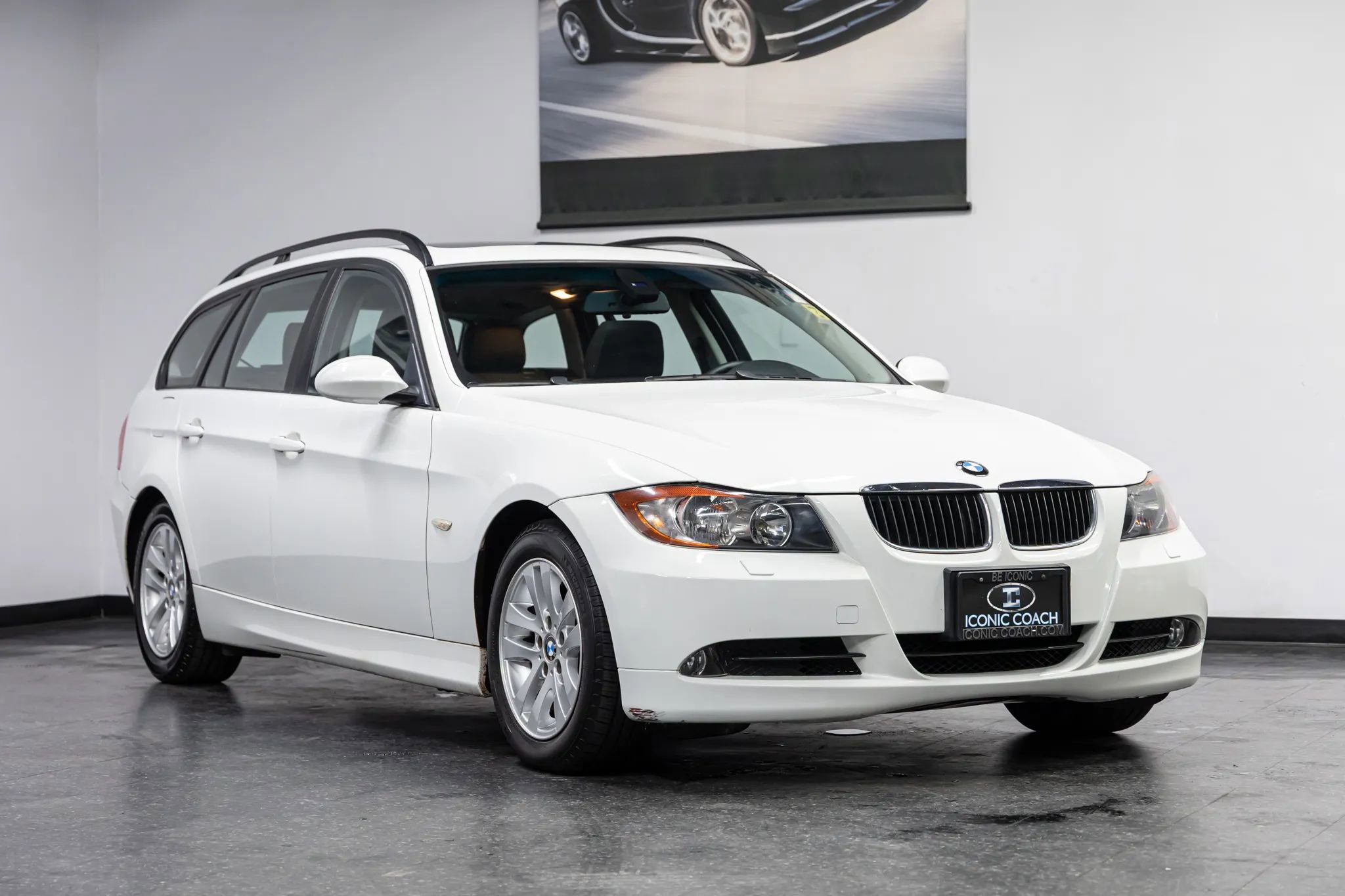 Used 2006 BMW 325xi Wagon image 2