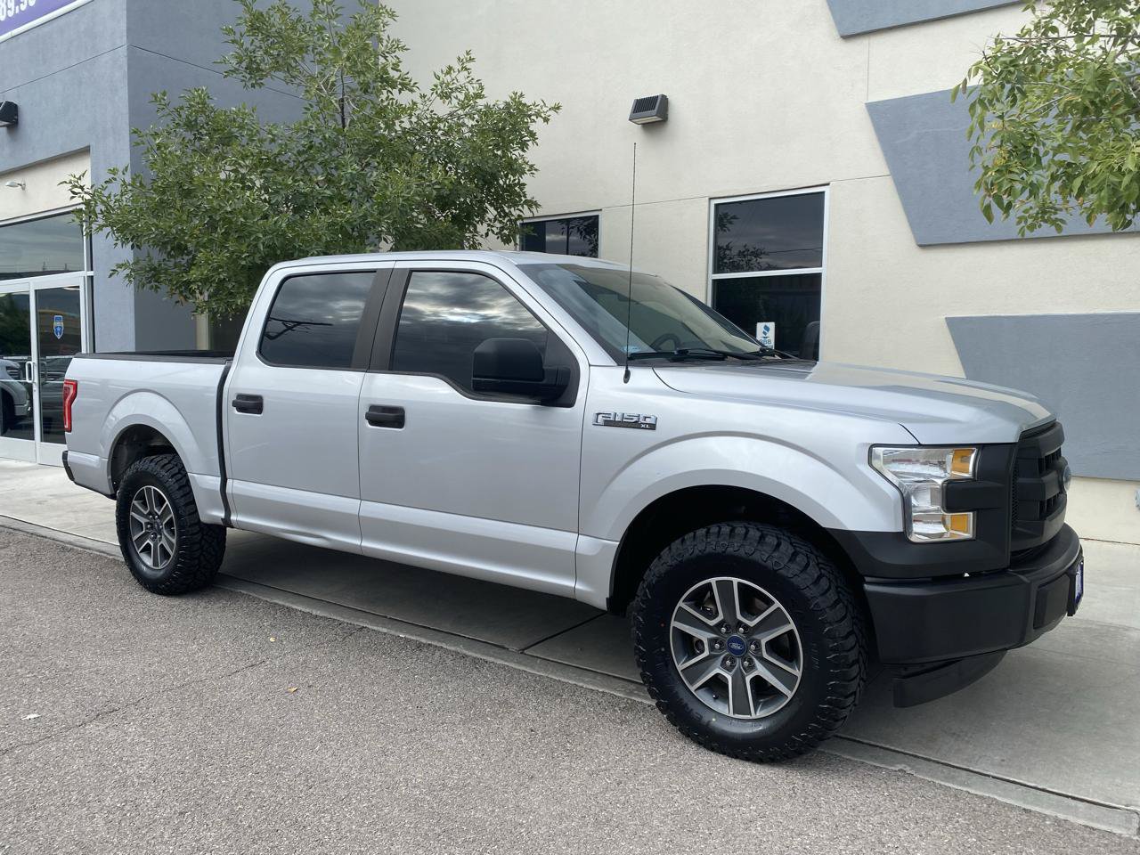 Used 2017 Ford F150 XL w/ Equipment Group 101A Mid RWD image 24