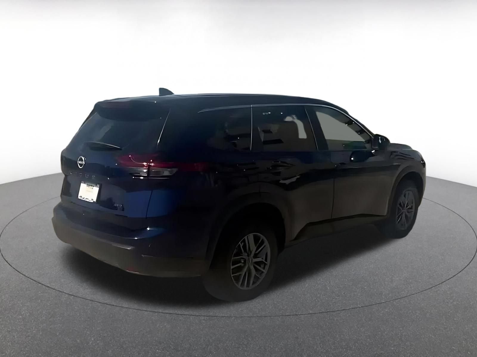 Used 2026 Nissan Rogue SV AWD/4WD image 14