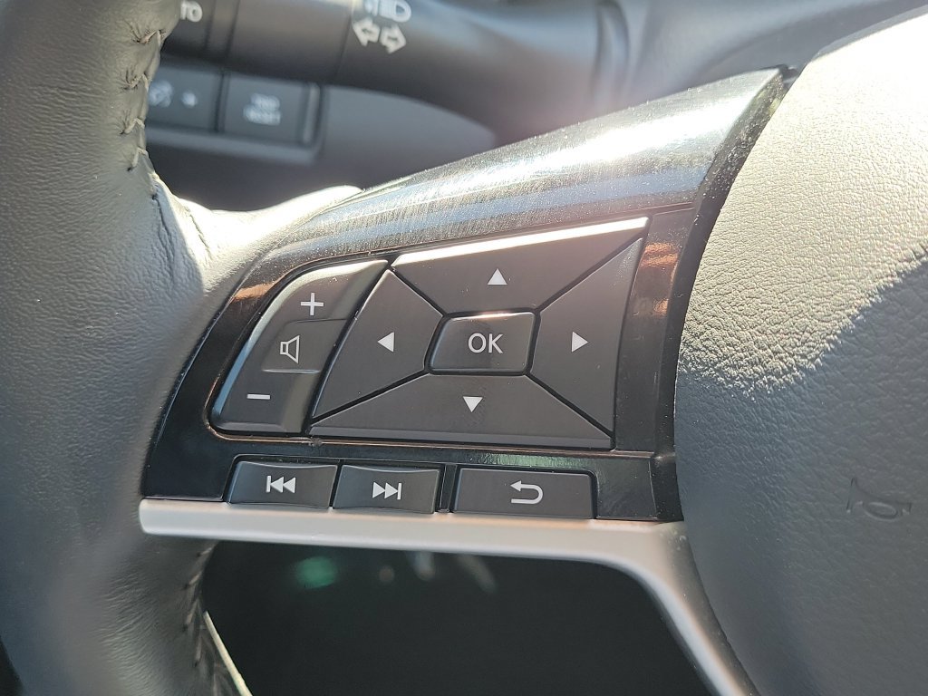 Used 2021 Nissan Altima 2.5 SL FWD image 9