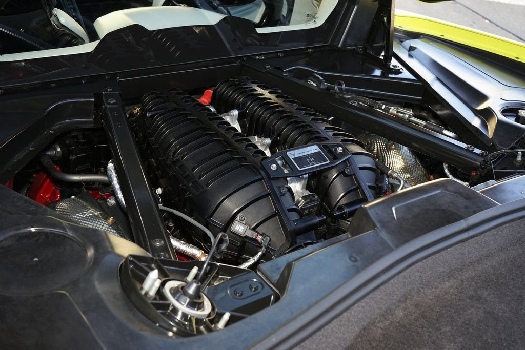 Used 2023 Chevrolet Corvette Z06 w/ Z07 Performance Package image 32