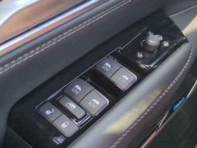 New 2026 Jeep Grand Wagoneer Summit w/ Premium Group III AWD/4WD image 25