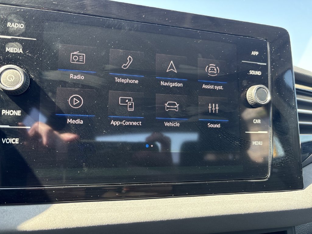 Used 2025 Volkswagen Jetta SE w/ Sunroof Package FWD image 27