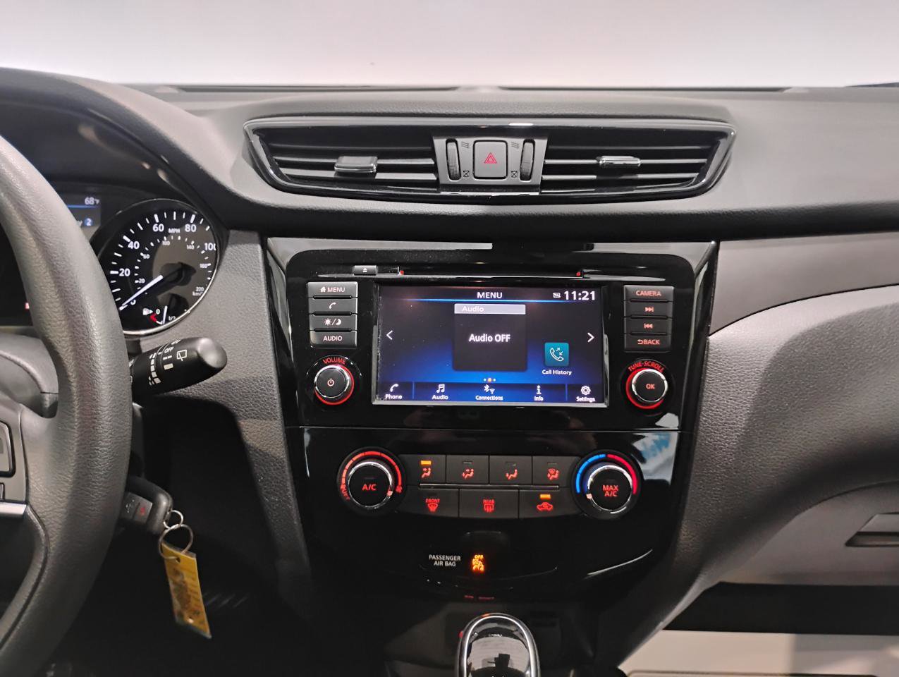 Used 2020 Nissan Rogue Sport S w/ Appearance Package FWD image 29