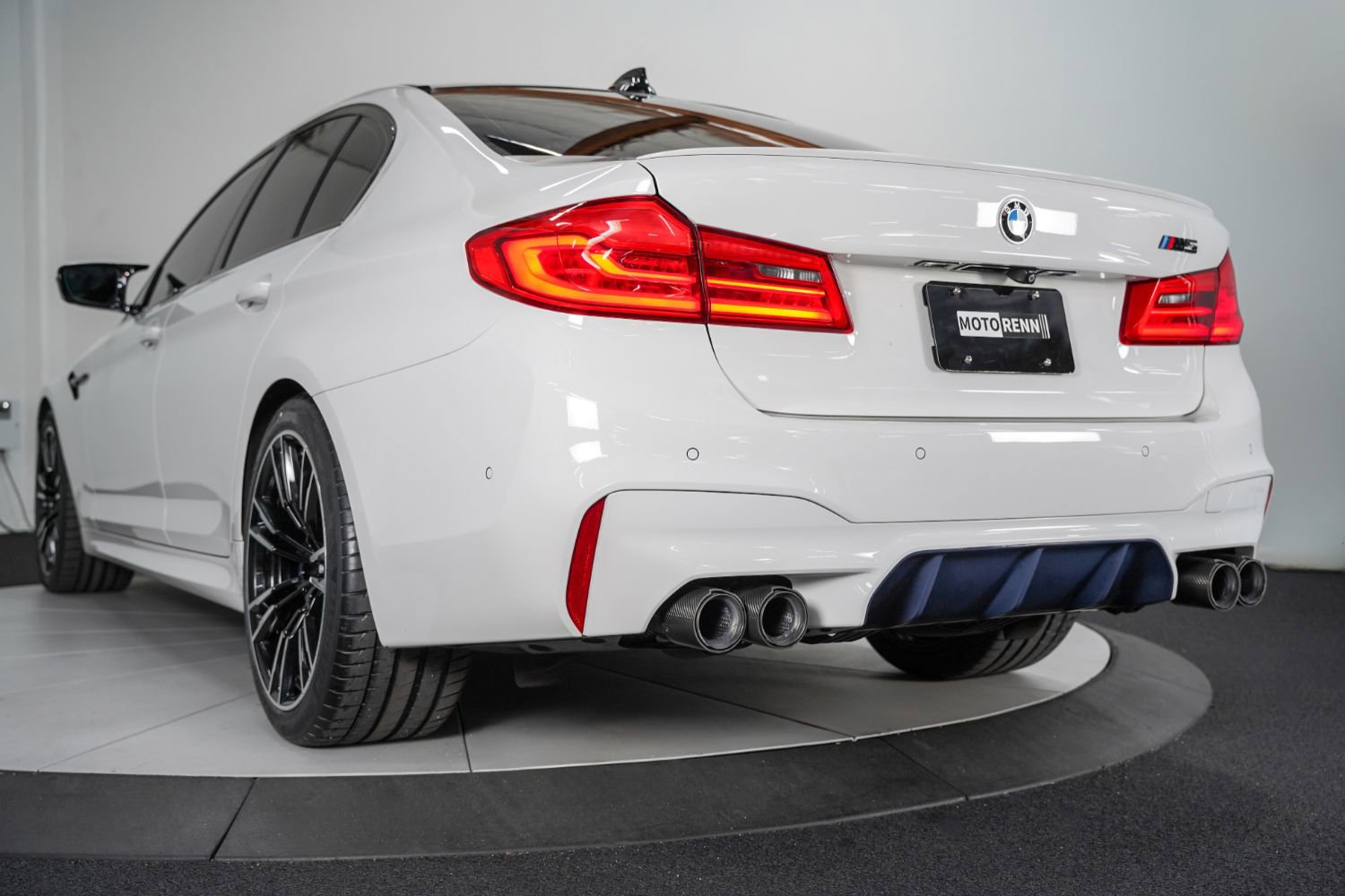 Used 2020 BMW M5 w/ Executive Package image 25