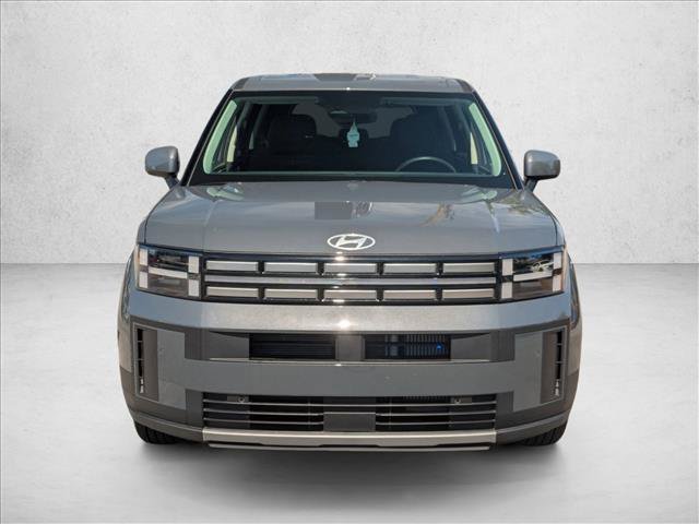 Used 2025 Hyundai Santa Fe SE FWD image 2