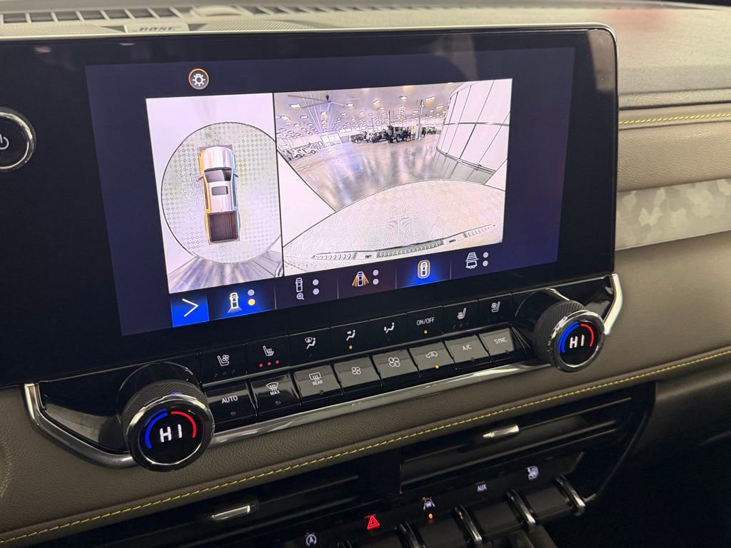 Used 2023 Chevrolet Colorado ZR2 w/ ZR2 Convenience Package III image 19