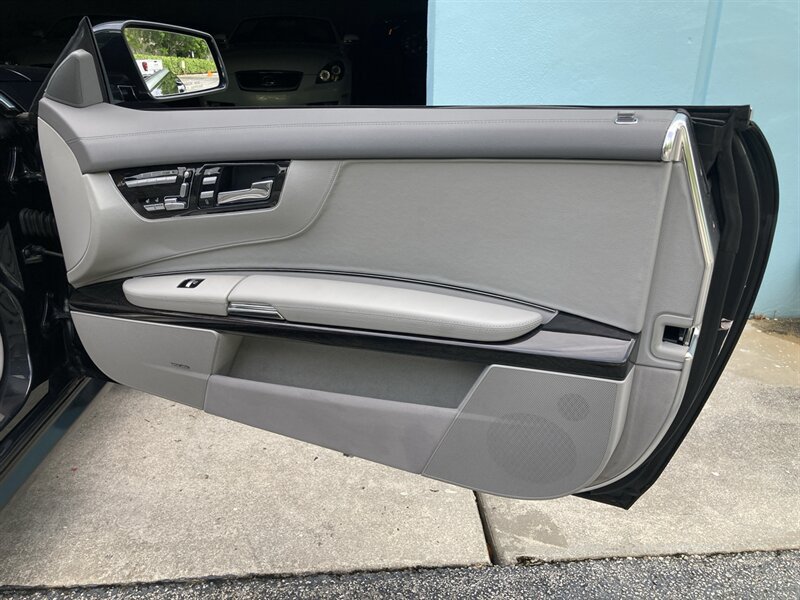 Used 2012 Mercedes-Benz CL 63 AMG image 33