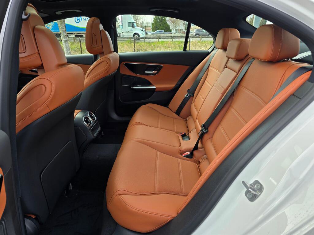 New 2026 Mercedes-Benz C 300 4MATIC Sedan image 18