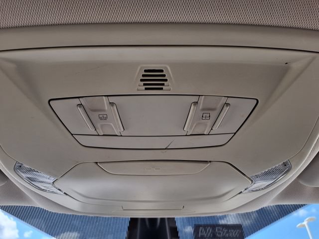 Used 2017 Ford Escape Titanium FWD image 28