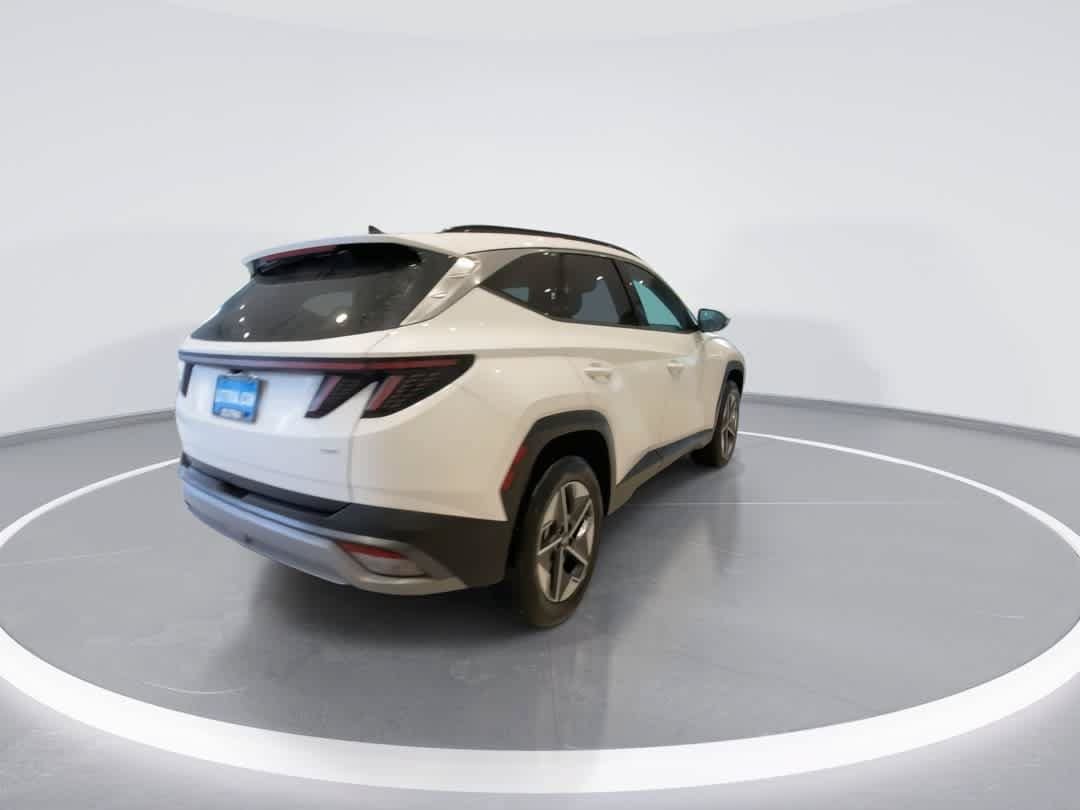 Used 2025 Hyundai Tucson SEL AWD/4WD image 8