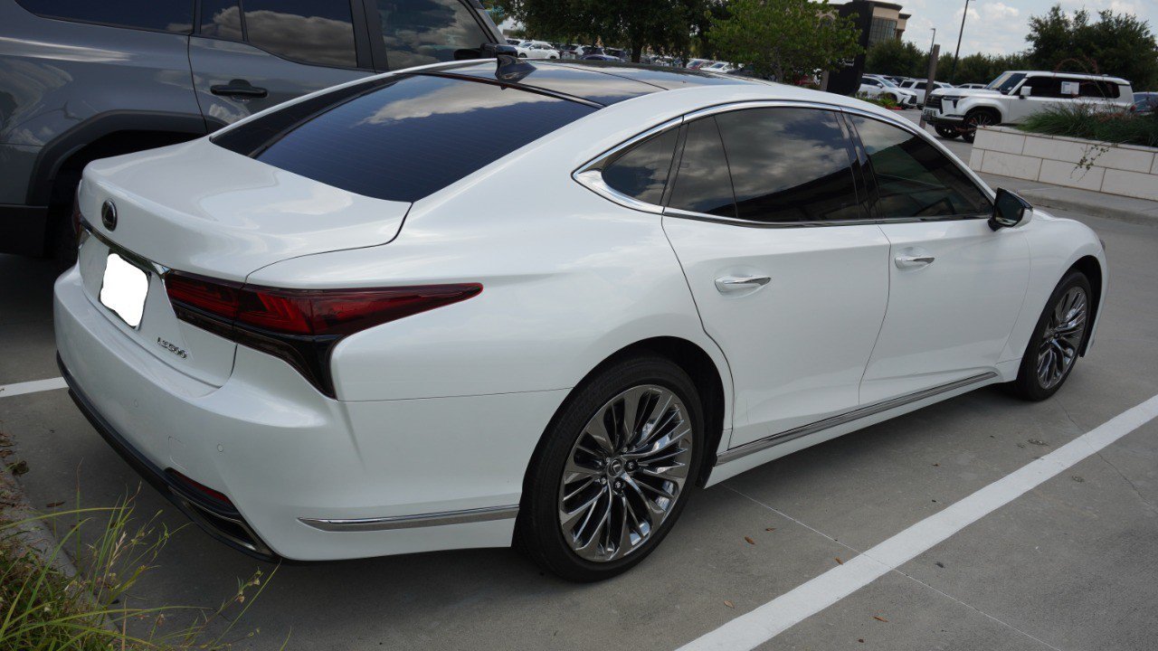 Used 2023 Lexus LS 500 w/ Interior Upgrade Package RWD image 4