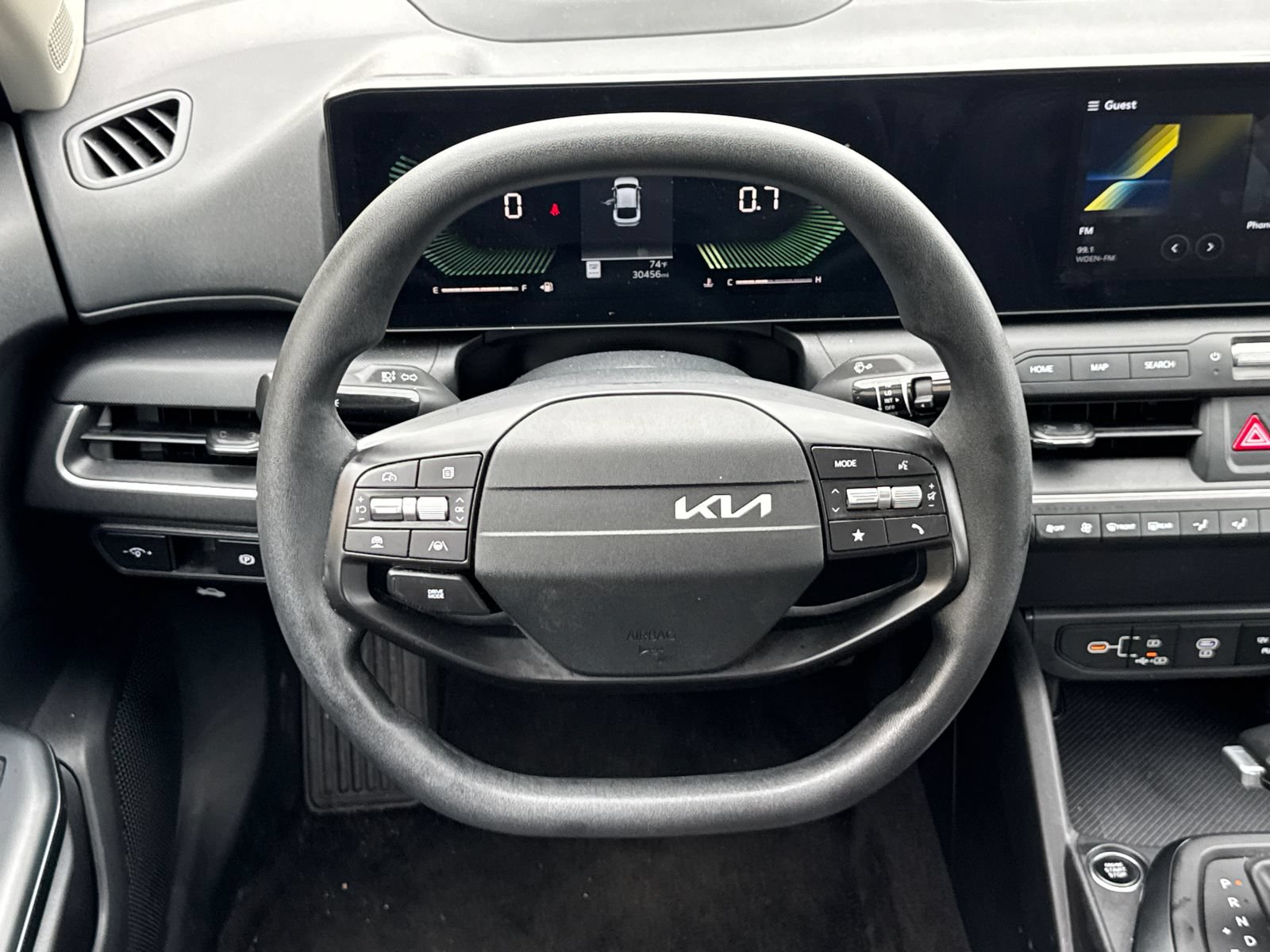 Used 2025 Kia K4 FWD image 23