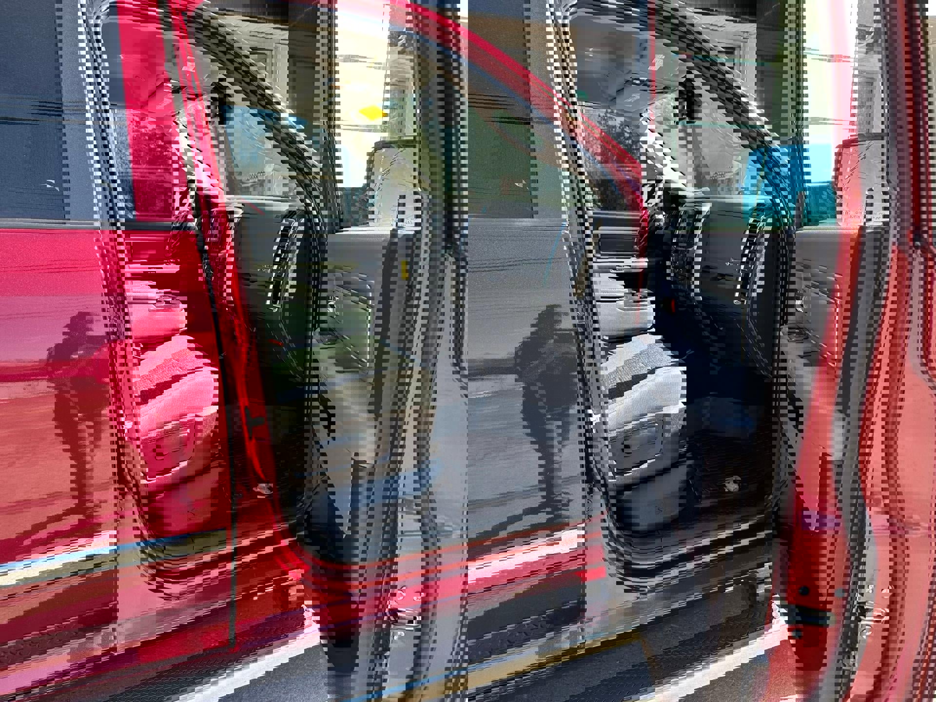 Used 2019 RAM 1500 Big Horn image 32