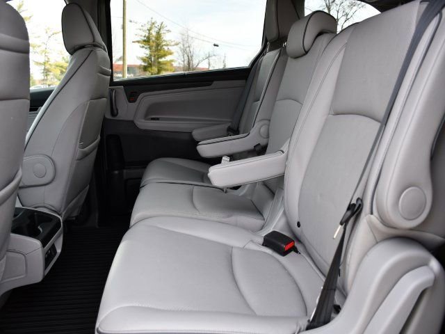 Used 2024 Honda Odyssey Elite image 16