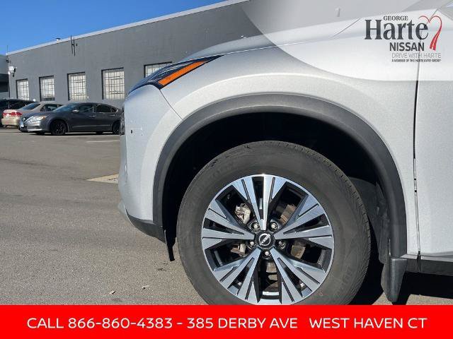 Certified 2023 Nissan Rogue SV w/ SV Premium B Package AWD/4WD image 11