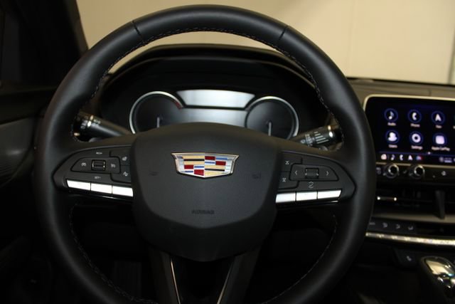 Used 2025 Cadillac CT4 Luxury AWD/4WD image 23