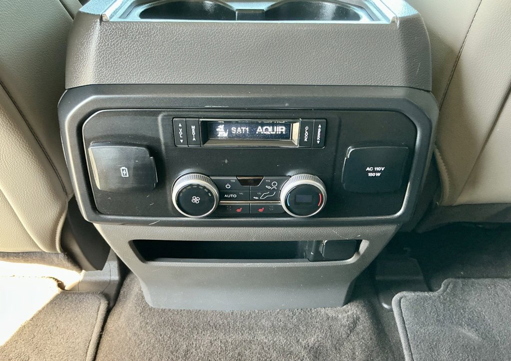 Used 2020 Ford Expedition Limited image 31