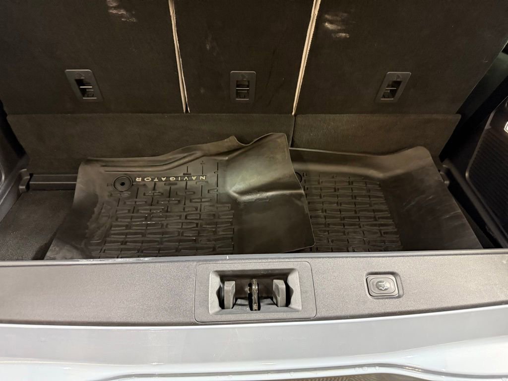 Certified 2025 Lincoln Navigator Reserve image 57