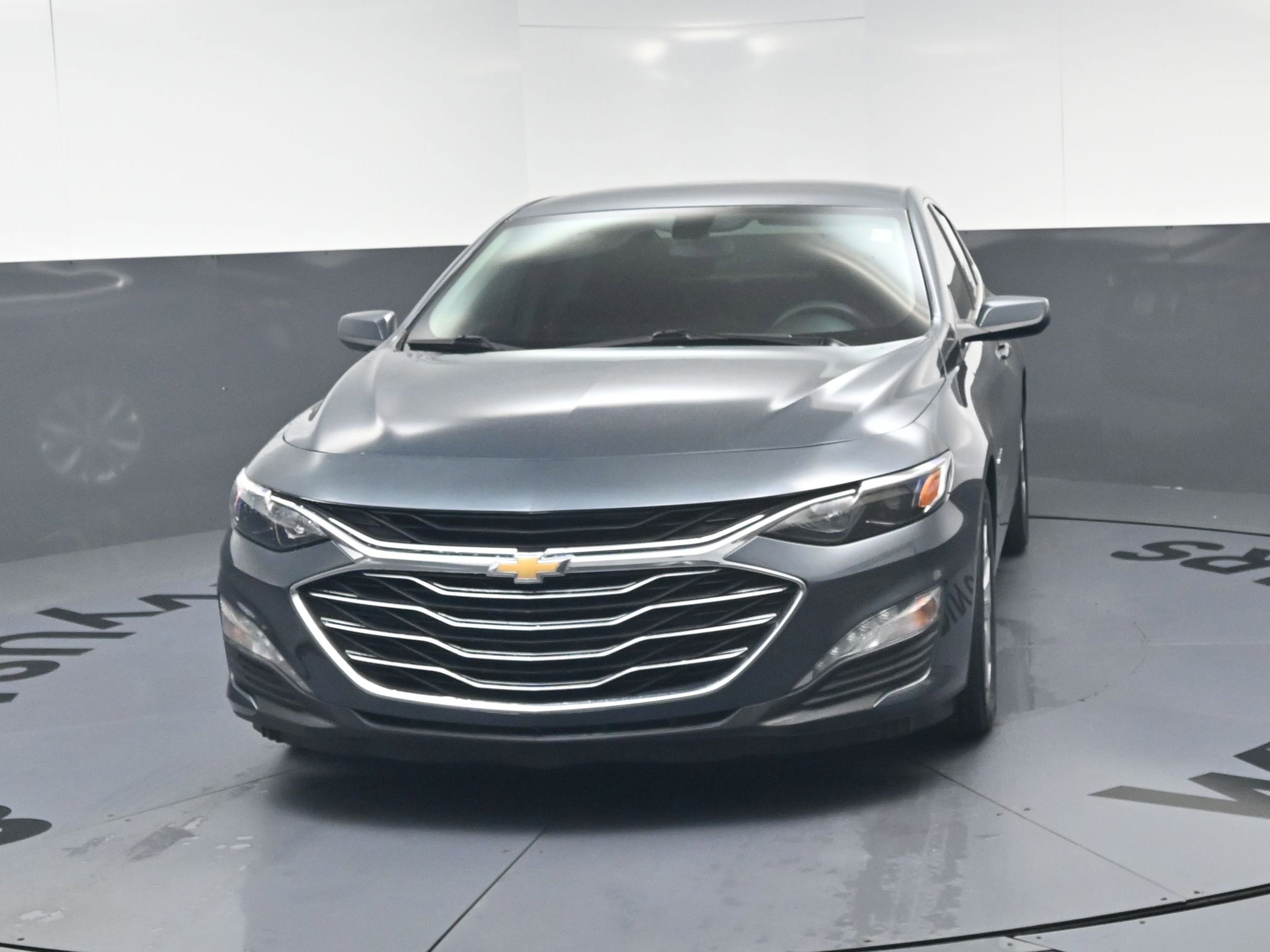 Used 2019 Chevrolet Malibu LT FWD image 5