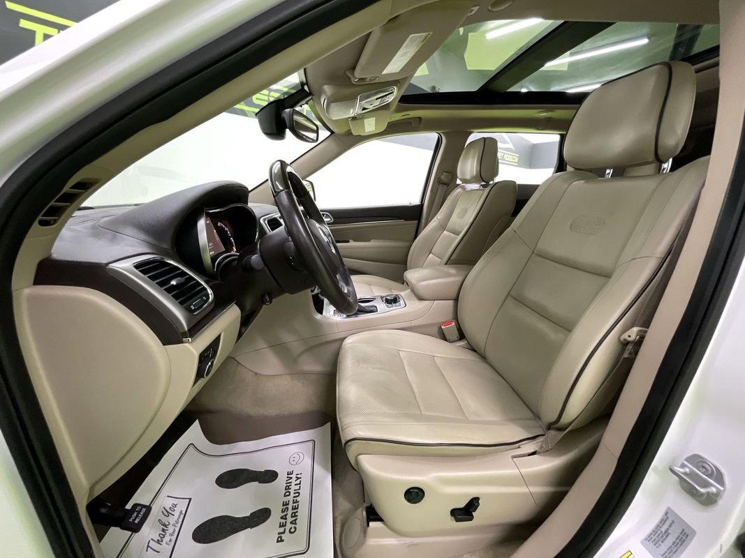 Used 2018 Jeep Grand Cherokee Overland image 17