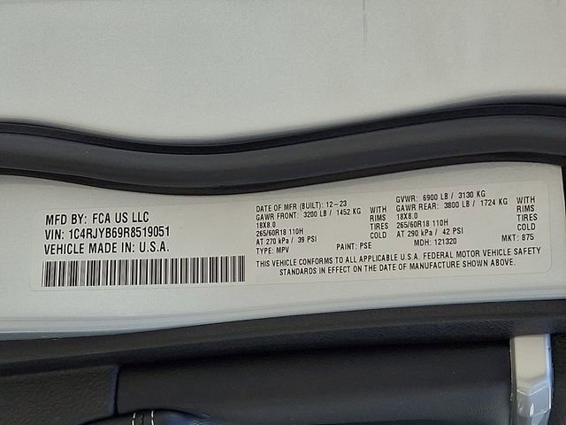 Used 2024 Jeep Grand Cherokee Limited 4xe AWD/4WD image 27