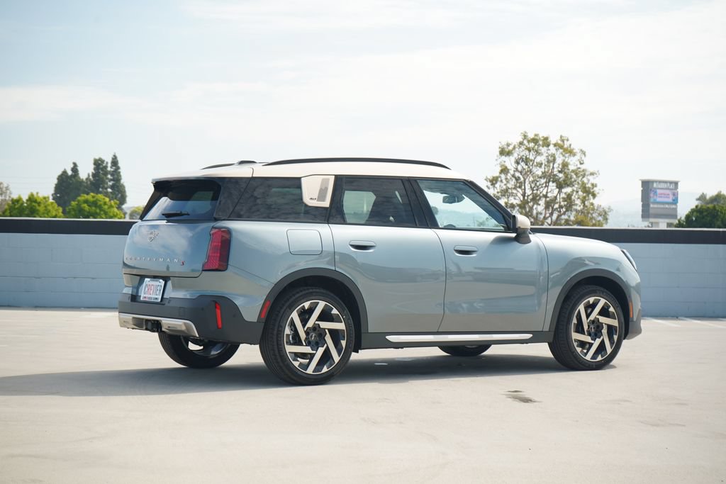 New 2027 MINI Cooper Countryman S w/ Comfort Package Max AWD/4WD image 3