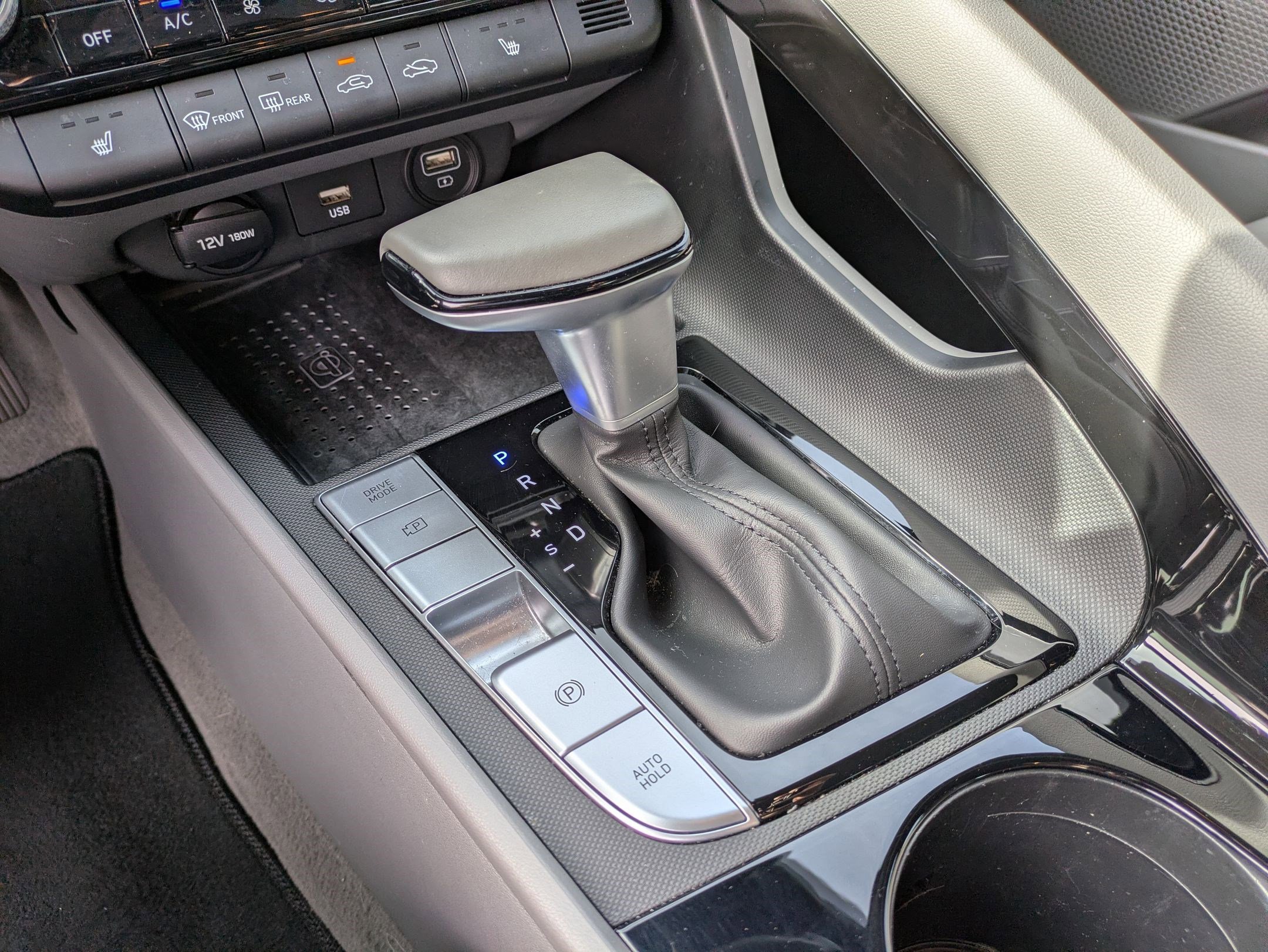 Used 2021 Hyundai Elantra SEL w/ Convenience Package FWD image 21