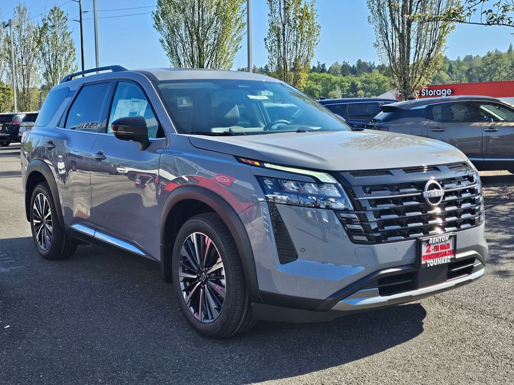 New 2026 Nissan Pathfinder Platinum AWD/4WD image 3