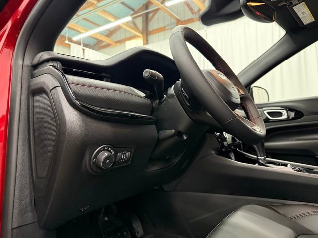 New 2026 Jeep Compass Trailhawk w/ Trailer Tow Group image 15