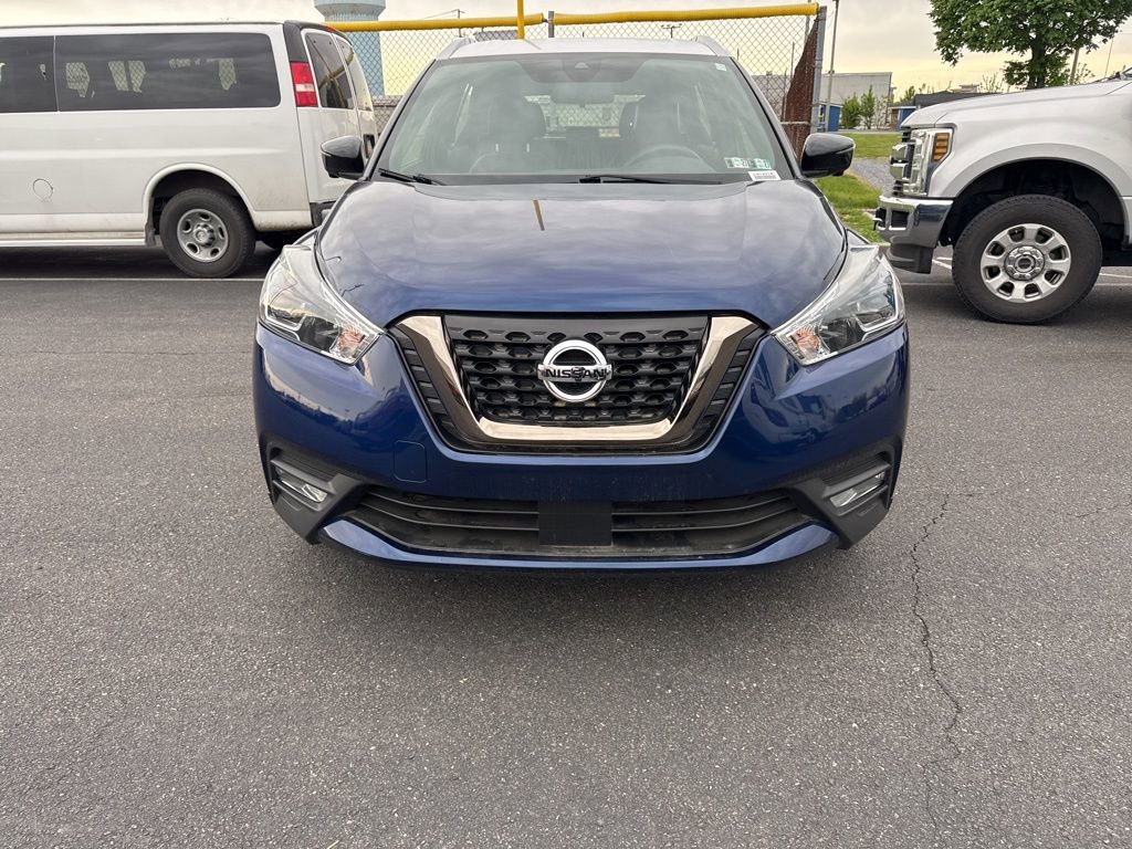 Used 2020 Nissan Kicks SR w/ SR Premium Package FWD image 8