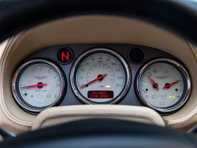 Used 2006 Aston Martin Vanquish S RWD image 24