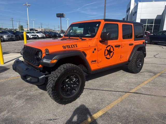 Used 2025 Jeep Wrangler Unlimited Sport AWD/4WD image 2