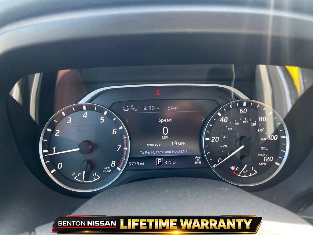 Used 2024 Nissan Titan SV w/ SV Convenience Package AWD/4WD image 15