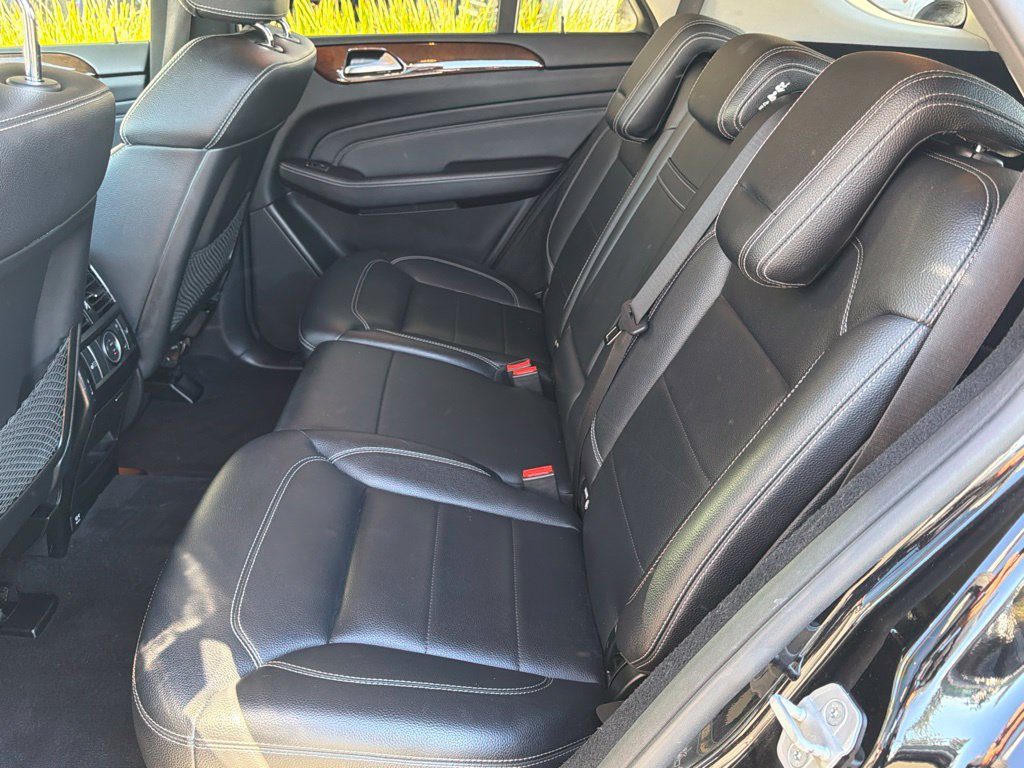Used 2012 Mercedes-Benz ML 550 4MATIC image 39