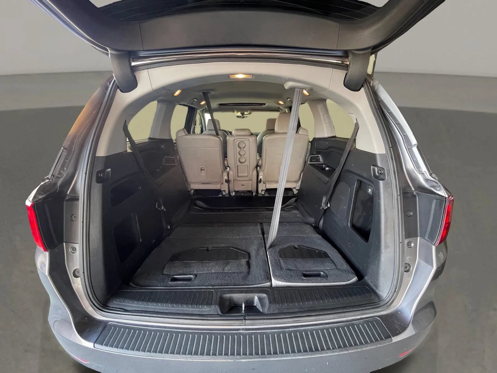 Used 2018 Honda Odyssey EX-L image 15