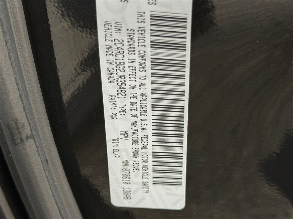 Used 2018 Chrysler Pacifica Touring-L image 28