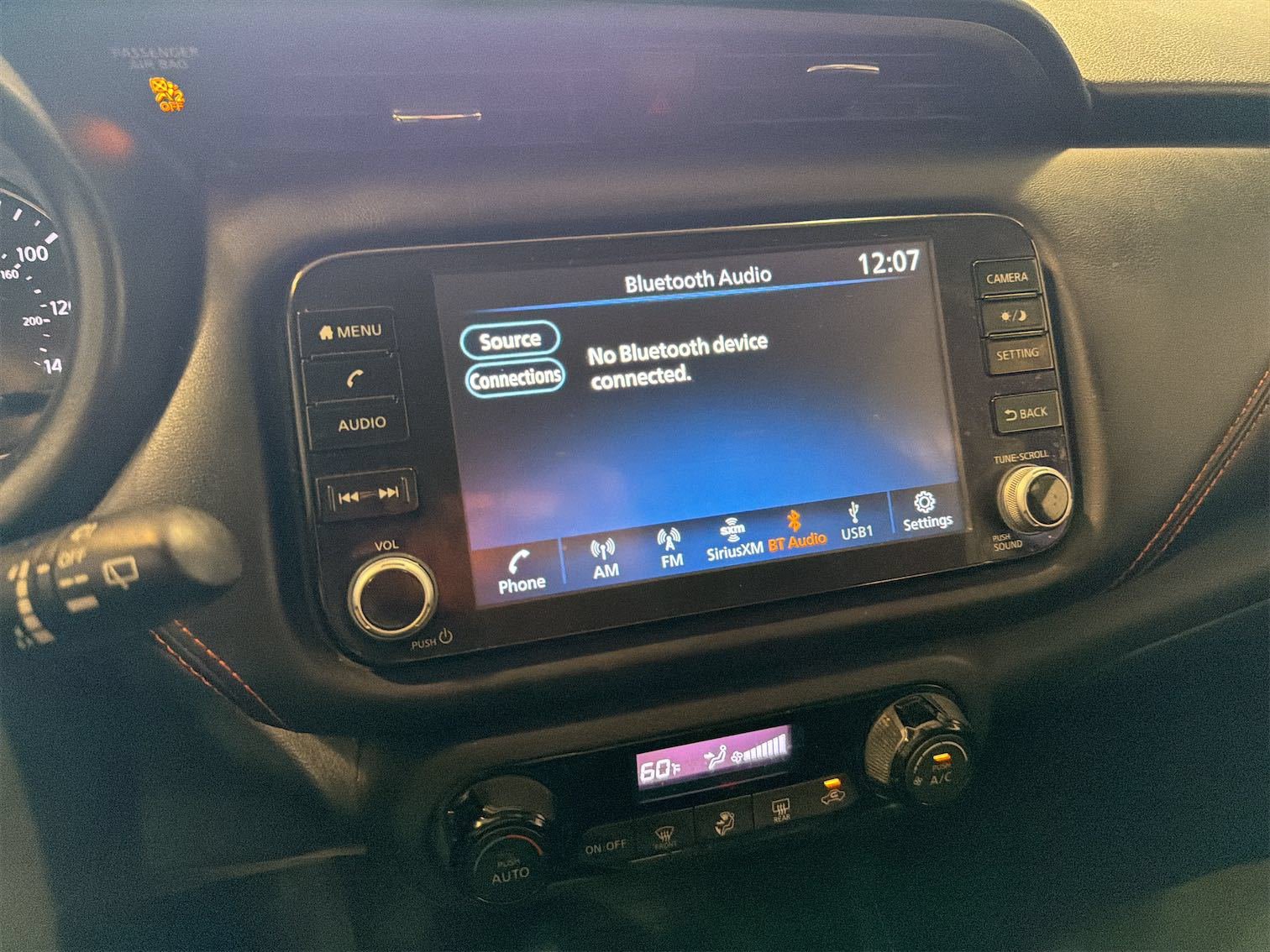 Used 2023 Nissan Kicks SR FWD image 14