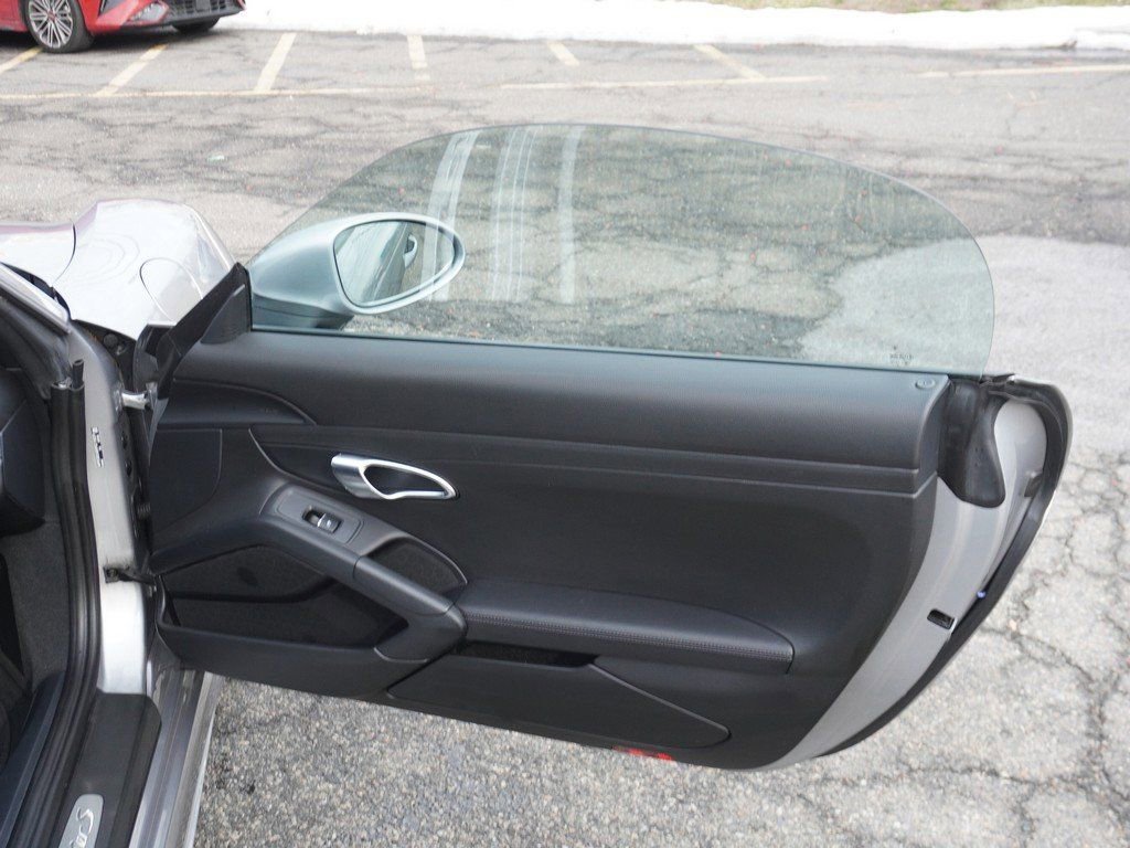 Used 2023 Porsche 718 Boxster S w/ Sport Chrono Package image 22