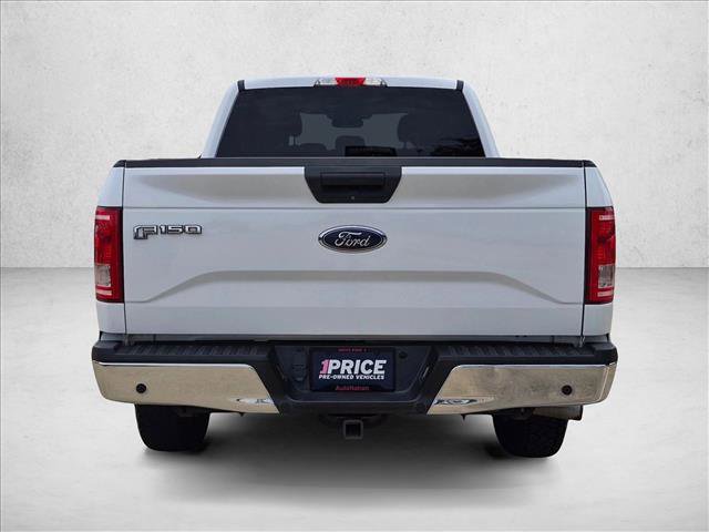 Used 2015 Ford F150 XLT w/ Equipment Group 301A Mid AWD/4WD image 3